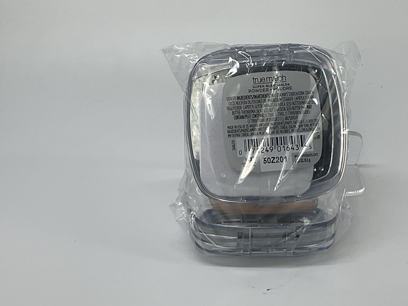L'Oreal Paris True Match Super Blendable Oil Free Powder Foundation W3, 2 PACK gallery