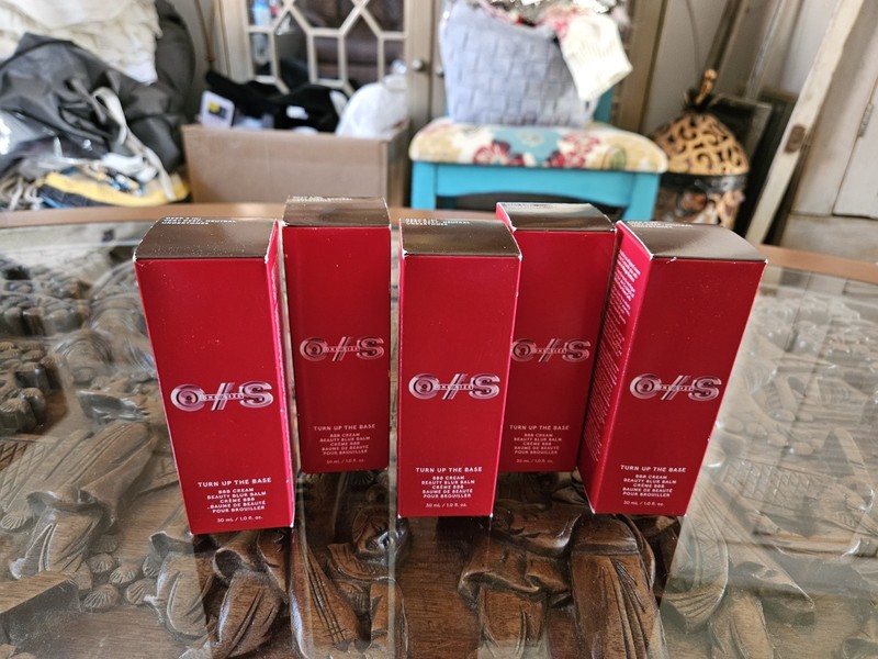 NIB O/S One Size Turn Up The Base BBB Cream Lot of #5 Deep 3 Neutral Retail $175
