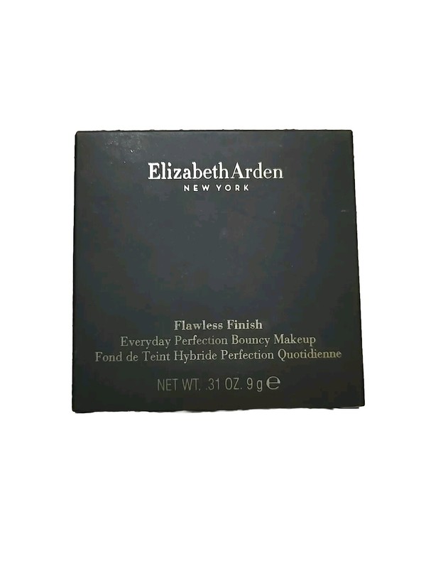 Elizabeth Arden Flawless Finish Everyday Perfection Bouncy Makeup Porcelain 01