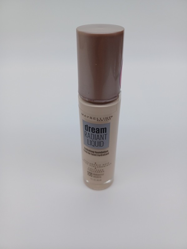 Maybelline New York Dream Radiant Liquid Hydrating Foundation 00 Alabaster 1 oz