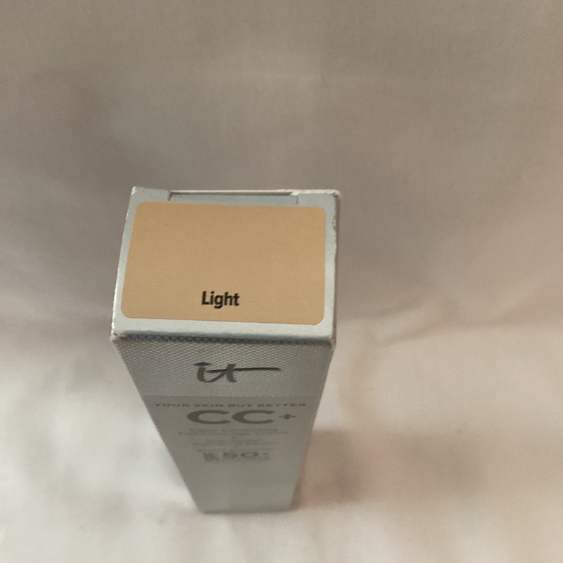 It Cosmetics Your Skin but Better CC Cream With SPF 50 LIGHT 1.08oz READ gallery