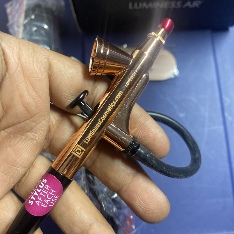 Luminess Air BC-100C Airbrush Makeup System OPEN BOX READ UNIT ONLY gallery