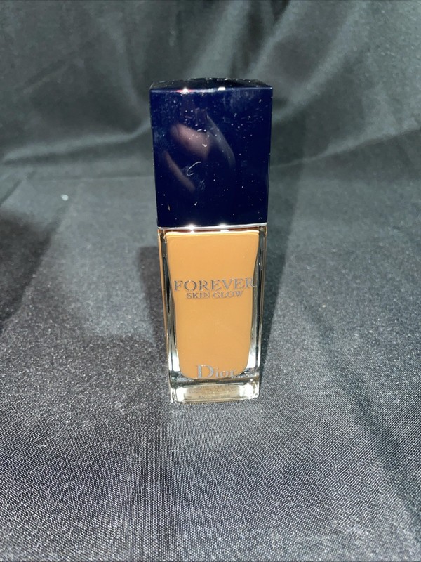 Dior Forever Skin Glow Foundation 7W Warm / Glow 30ML 1.0 Fl Oz