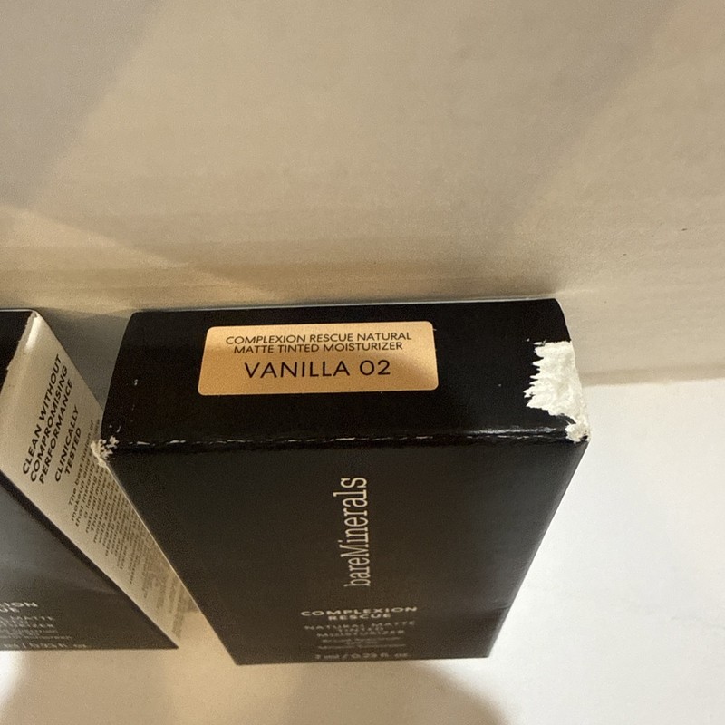 Lot of 2 BareMinerals Complexion Rescue VANILLA 02 7ml / 0.23 oz gallery