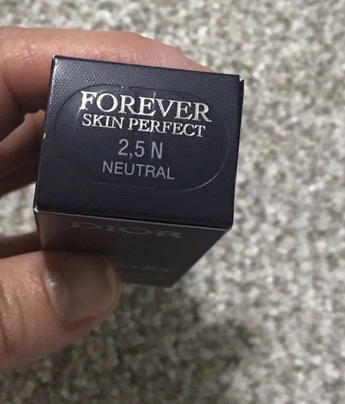 DIOR FOREVER Skin Perfect Multi-Use Foundation Stick 2,5 N Neutral New