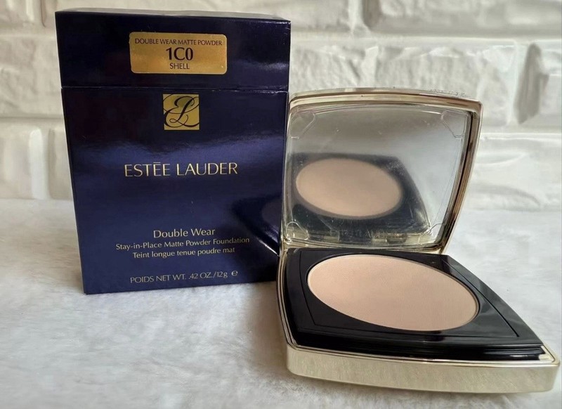 Estée Lauder Double Wear Stay-in-Place Matte Powder Foundation – 1C0 Shell
