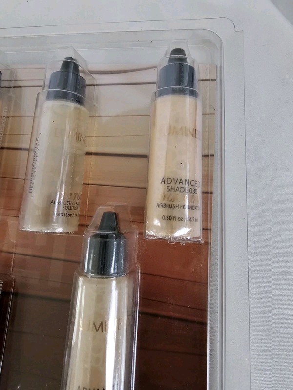 8 Luminess Airbrush Makeup Cosmetics 0.50oz -0.25 Primer, Glow, Love Blush gallery
