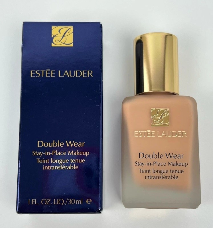 ESTĒE LAUDER Double Wear – Stay-In-Place Makeup – 3C2 PEBBLE – 1oz / 30ml. NIB