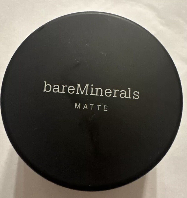 BareMinerals MATTE Foundation SPF15 Broad Spectrum 0.21 oz Shade Tan 19 NEW