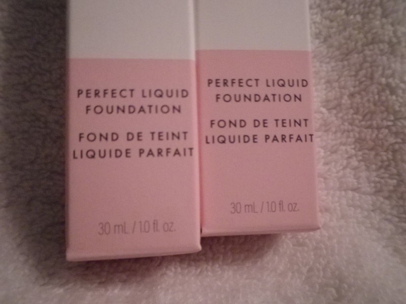 Lot of 2 TruAura Perfect Liquid Foundation NUDE 1 FL OZ each new sealed gallery