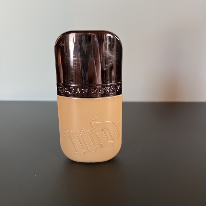 Urban Decay Face Bond Foundation Shade 5 Fair N – New
