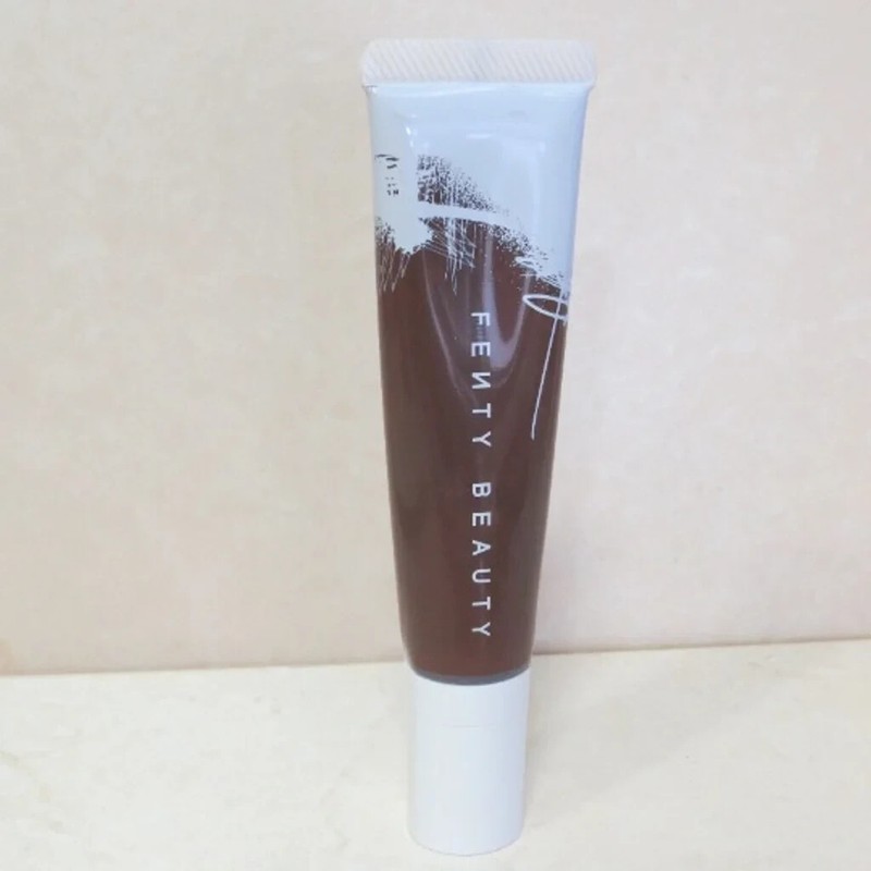 FENTY BEAUTY BY RIHANNA PRO FILT’R LONGWEAR FOUNDATION SHADE #490 – 1.08 OZ