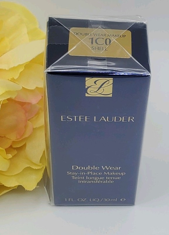 Estée Lauder Double Wear Foundation Matte Oil-Free 1C0 Shell 1 fl oz