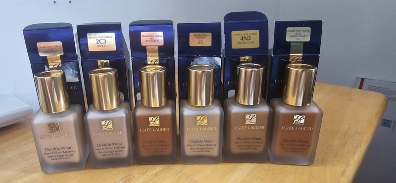 Estee Lauder Double Wear Stay-in-Place foundation~Choose Your Shade~1.0 Oz/30 ml