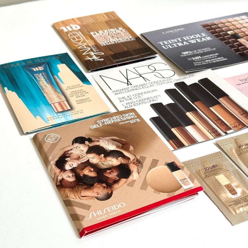 Assorted Sample Set Card Lot x9 Foundation Concealer NAKED NARS Jouer Shiseido gallery