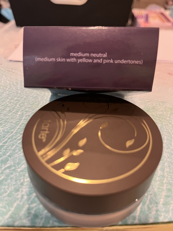 Tarte Amazonian Clay Full Coverage Airbrush Foundation Medium Neutral gallery