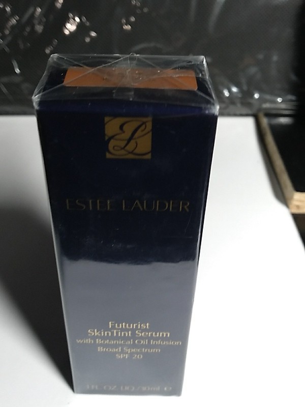 Estee Lauder Futurist Skin Tint Serum SPF 20 (1fl.oz/30ml) 6C1 RICH COCOA NIB