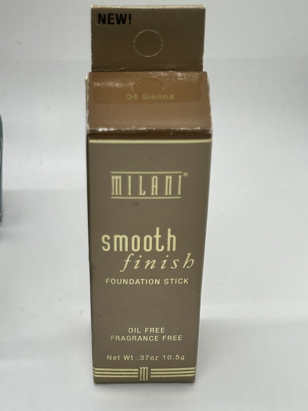 Milani Smooth Finish Foundation Stick Oil Free – 04 Sienna – SEALED IN PLASTIC
