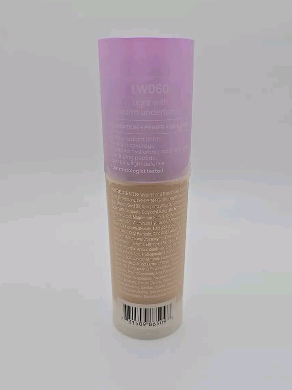Joah Crystal Glow Peptide-Infused Foundation LW060 Light w/Warm Undertones New gallery