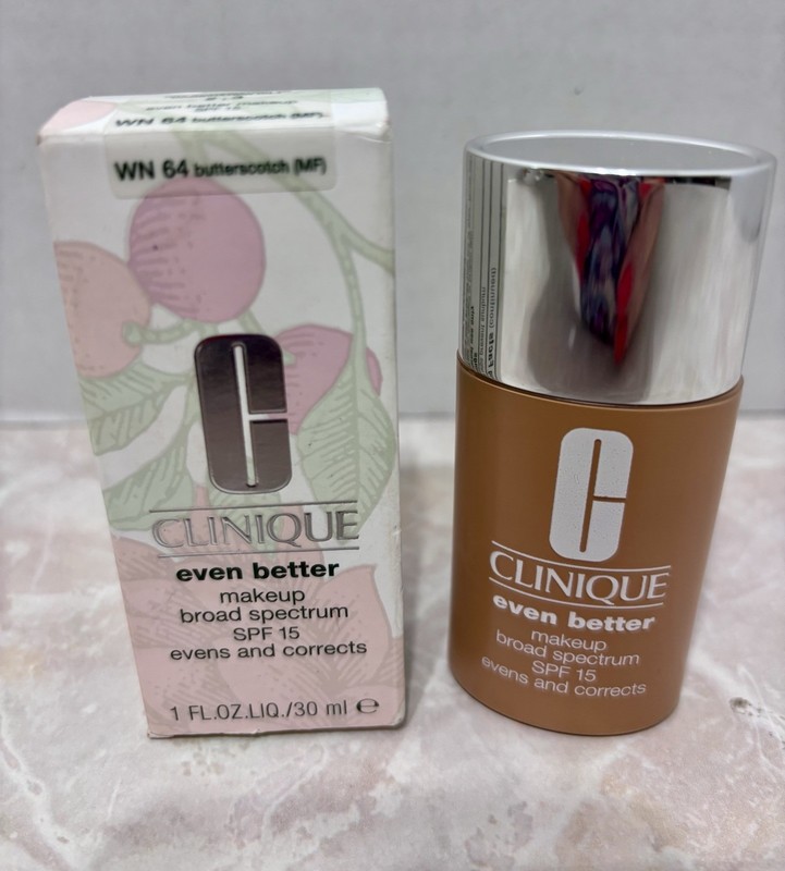 NEW Clinique Even Better Makeup Broad Spectrum SPF 15 WN 64 Butterscotch 1 oz