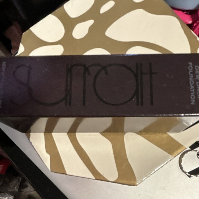 Surratt Dew Drop Foundation Liquid Shade 16 0.64 oz / 19 ml Water Dimethicone