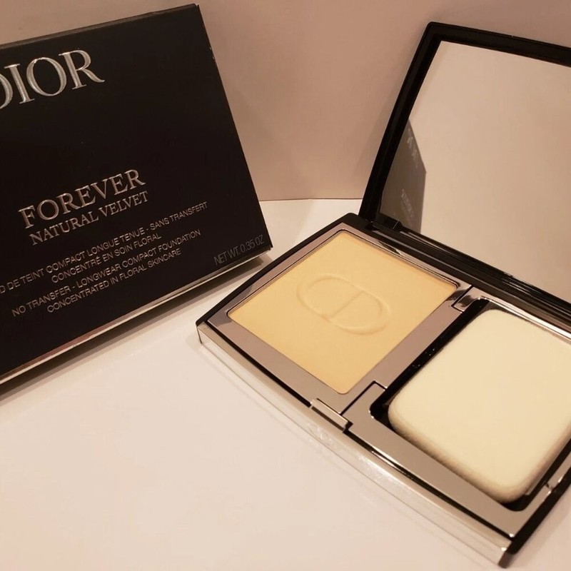Dior Forever Natural Velvet Longwear Compact Matte Foundation #2W Warm 0.35Oz