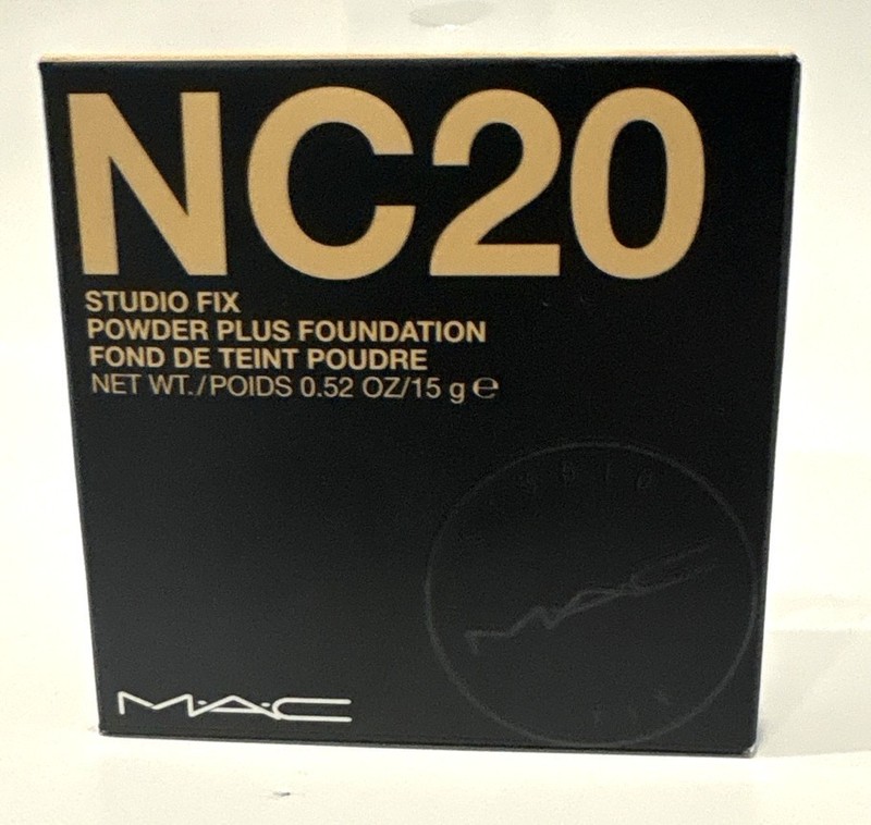 MAC Studio Fix Powder Plus Foundation NC20 15g 0.52oz New In Box Sealed