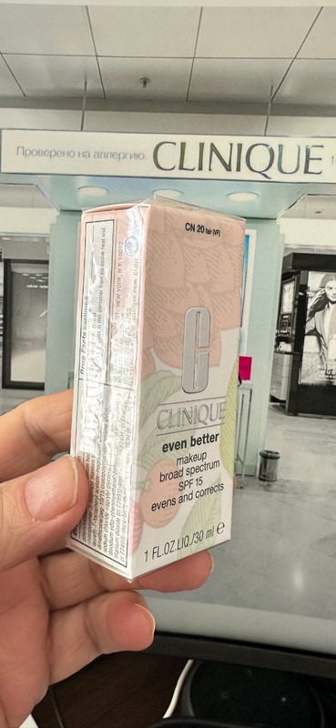 Clinique Even Better Makeup Broad Spectrum Foundation CN 20 FAIR