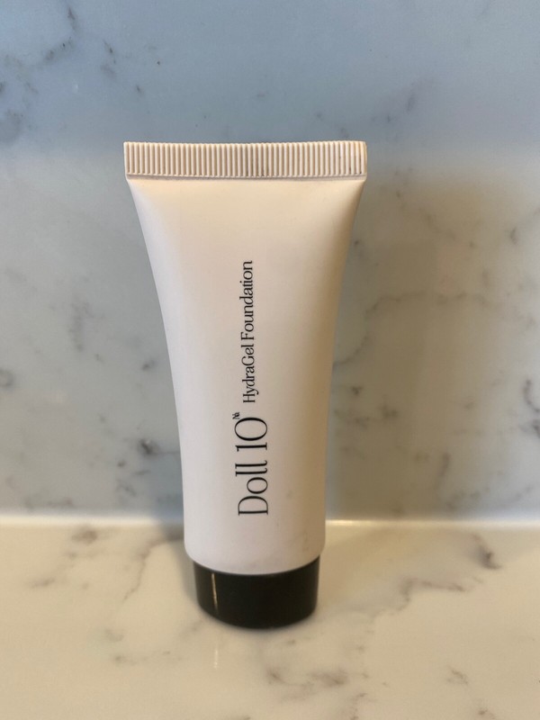 DOLL 10 HYDRAGEL FOUNDATION MEDIUM 1 oz ~ UNSEALED