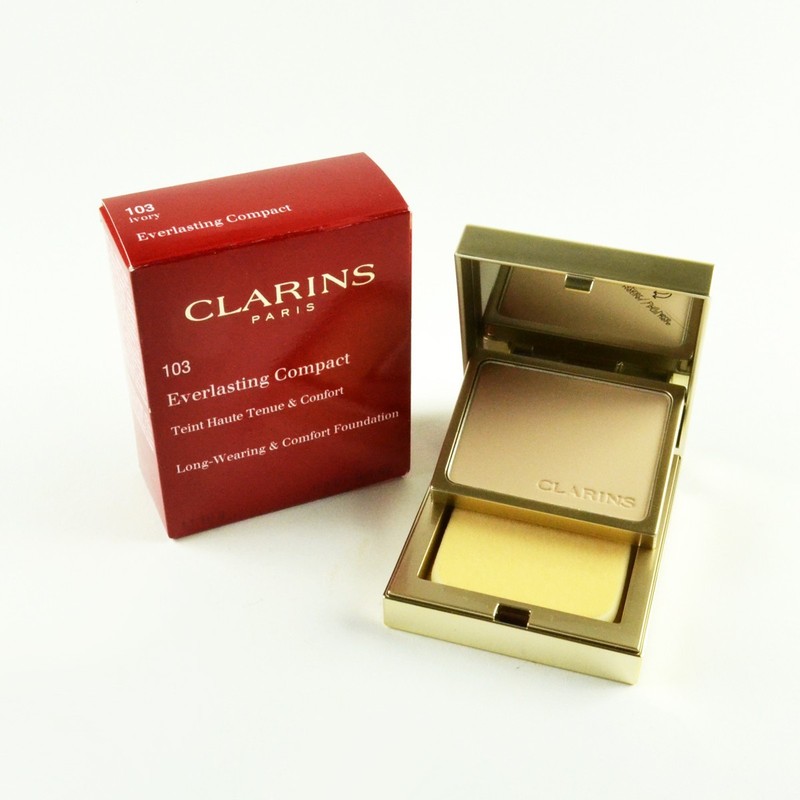 Clarins Everlasting Compact Long-Wearing & Comfort Foundation #103 Ivory – 10 g