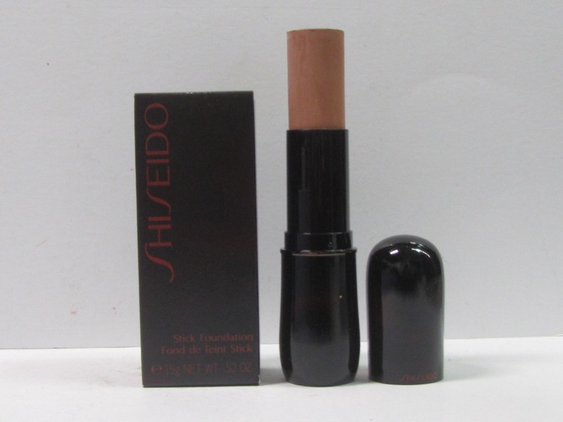 Shiseido Stick Foundation color P8 Natural Summer Pink 0.52 oz New In Box