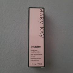 Mary Kay TimeWise Matte Wear Liquid Foundation Ivory 2 #038751 1oz Full Size NIB