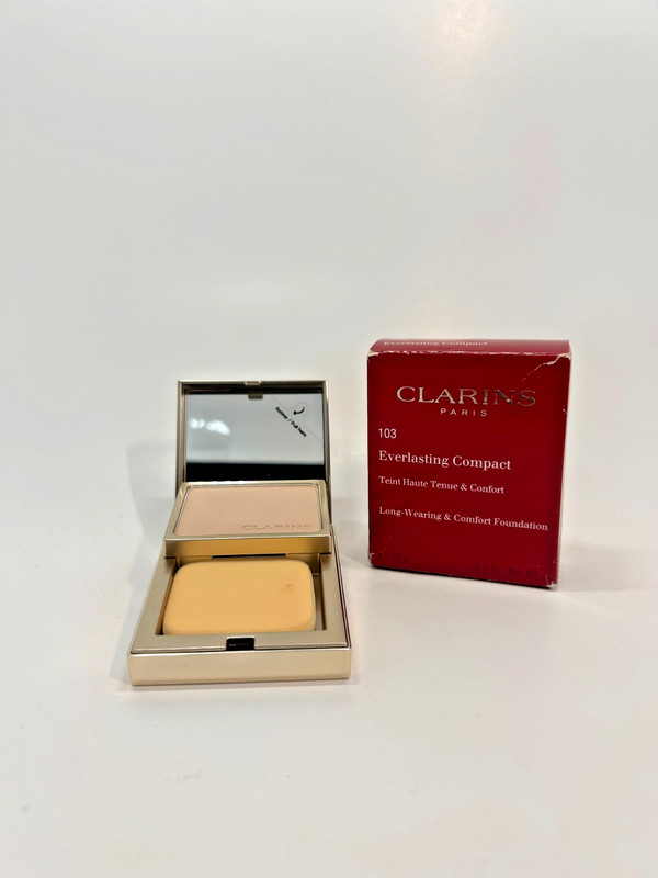 Clarins Everlasting Compact **CHOOSE YOUR SHADE**