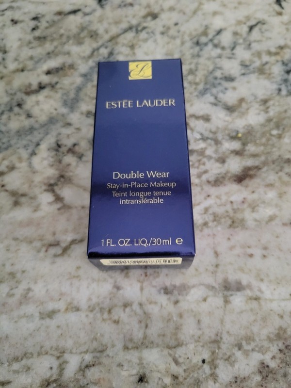 Estée Lauder Double Wear Stay in Place Makeup 2c0 cool vanilla – 1oz/30ml #649