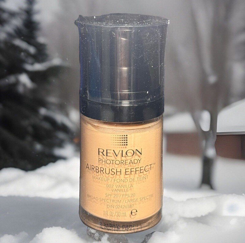 Revlon Vanilla 002 Photoready Airbrush Effect Makeup Foundation SEALED 1 oz(702)