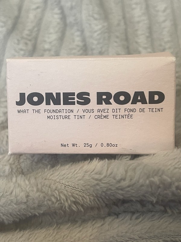 JONES ROAD What The Foundation Moisture Tint Chestnut 0.80oz