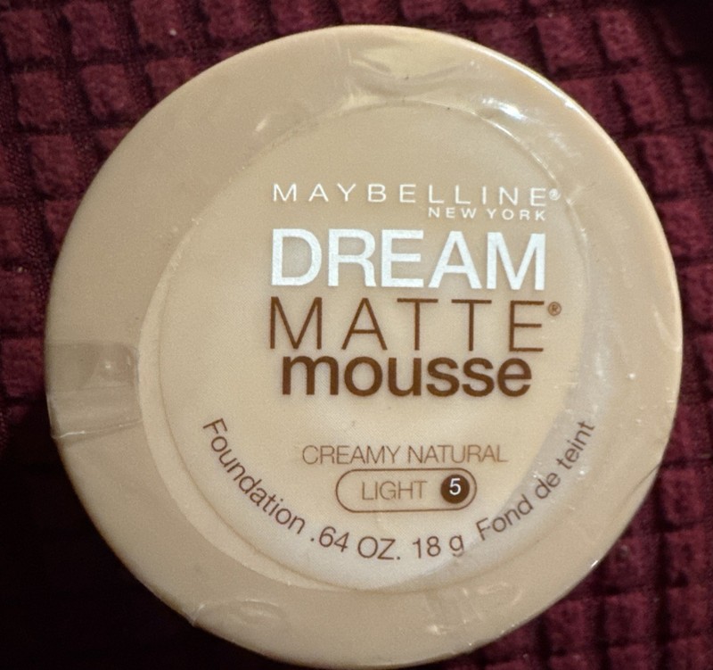 Maybelline Dream Matte Mousse Foundation,Creamy Natural Light 5 , 0.64 oz
