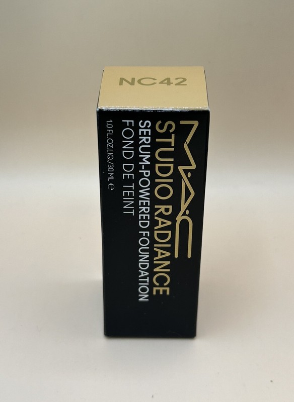 MAC Cosmetics Studio Radiance Serum-Powered Foundation NC42 1 fl.oz New