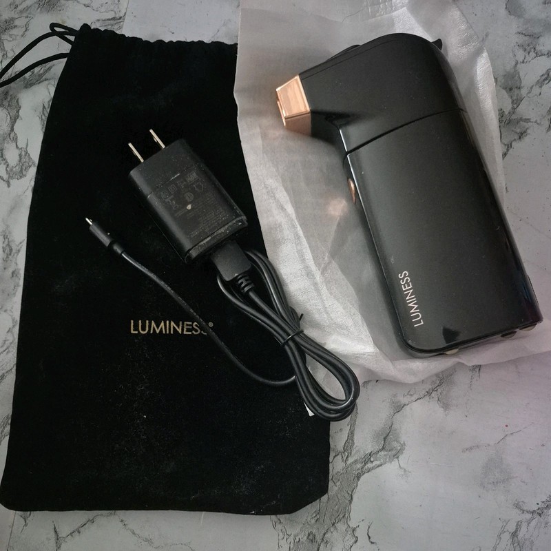 Lot 9 LUMINESS ADVANCED Silk 4-in-1, W/AIRBRUSH **READ DESCRIPTION PLEASE**