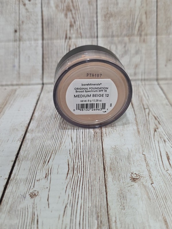 bareMinerals SPF 15 Original Loose Powder Foundation Medium Beige 12 gallery
