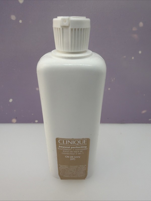 Clinique Beyond Perfecting Foundation + Concealer 6.7oz Pro Size CN 28 Ivory ￼