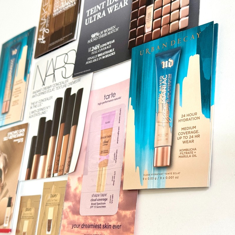 Assorted Sample Set Card Lot x9 Foundation Concealer NAKED NARS Jouer Shiseido gallery