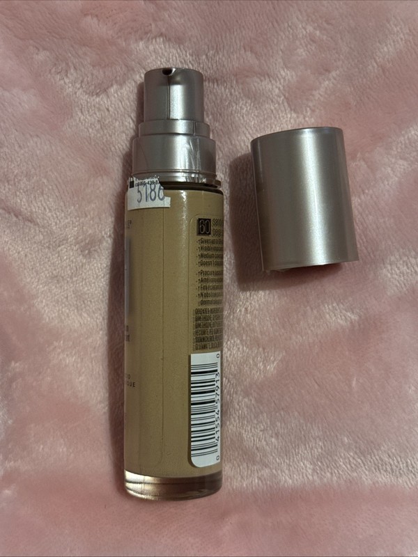 Maybelline Dream RADIANT LIQUID Foundation BROKEN SEAL # 60 SANDY BEIGE gallery
