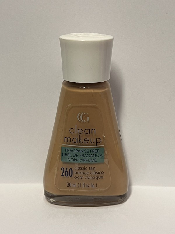 Covergirl Clean Makeup Fragrance-Free, (260) Classic Tan, 1 fl oz Liq (1 Bottle)