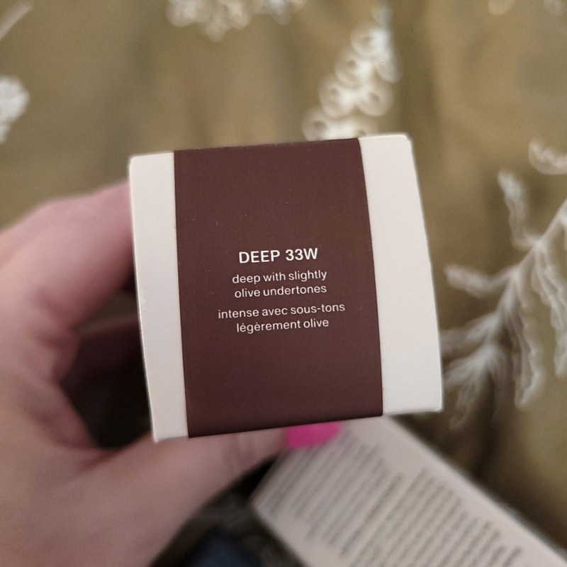 2 Morphe Lightform Extended Hydration Foundations Deep 33W Olive Undertone New gallery