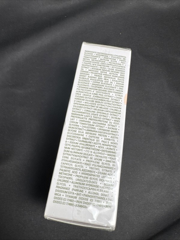 La Mer The Soft Fluid Long Wear Foundation 1oz /30ml SPF 20 - Ivory 01 US SELLER gallery