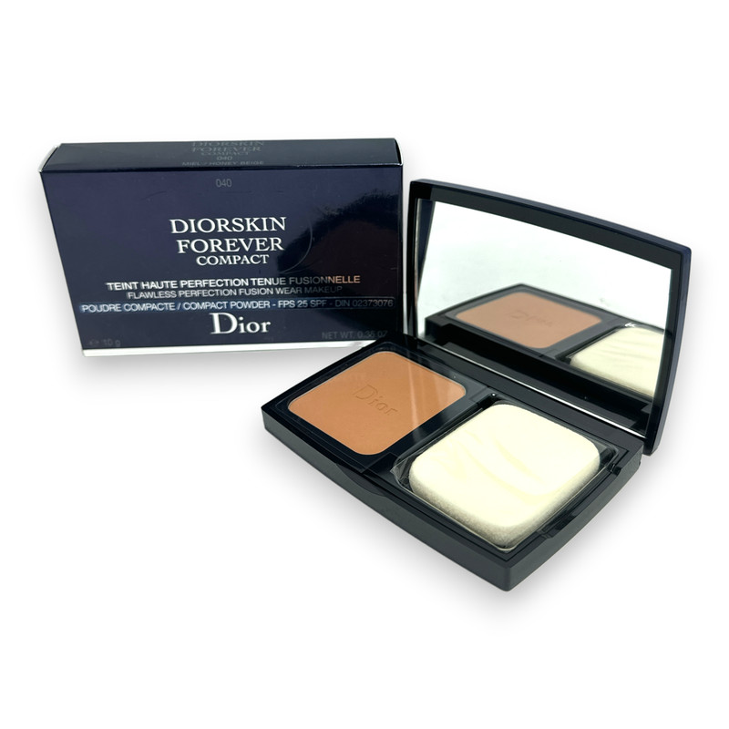 Dior Diorskin Forever Compact Flawless Perfection Fusion Wear Makeup -040 Miel-