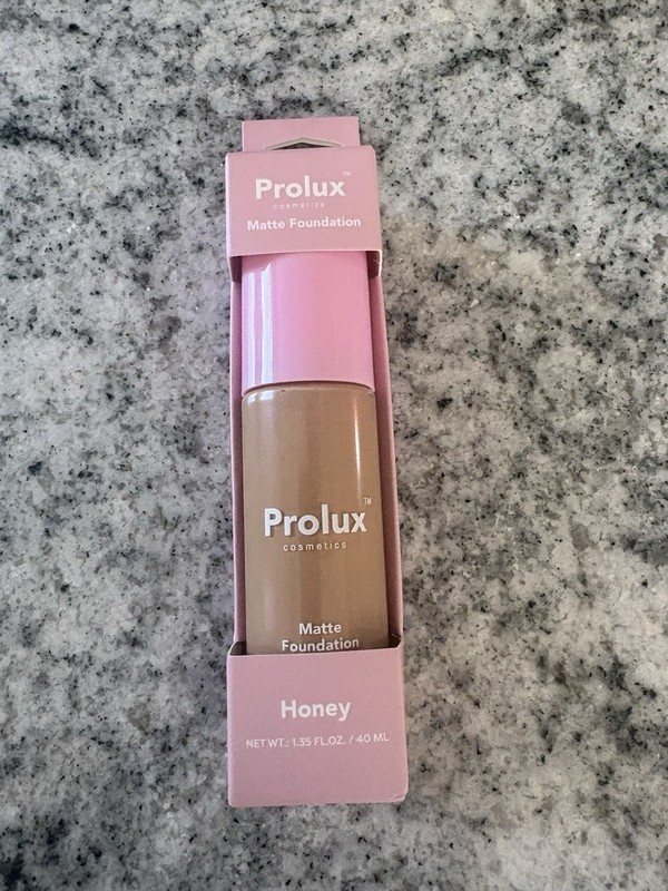 Prolux Matte Foundation • Vegan &: Cruelty Free 1.35 FL oz • Honey NEW