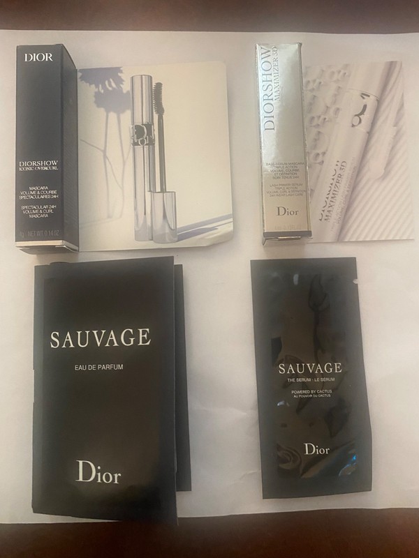 NEW Dior bundle Dior Show Mascara and Maximizer plus Sauvage Samples!