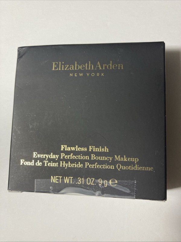 ELIZABETH ARDEN Flawless Finish Everyday Perfection Bouncy Makeup Golden Caramel